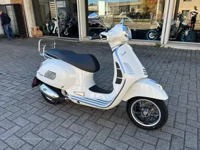 Vespa GTS 310 Super (2025 - 26) usata