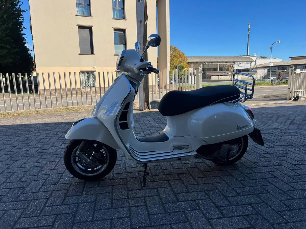 Vespa GTS 310 Super (2025 - 26) (3)