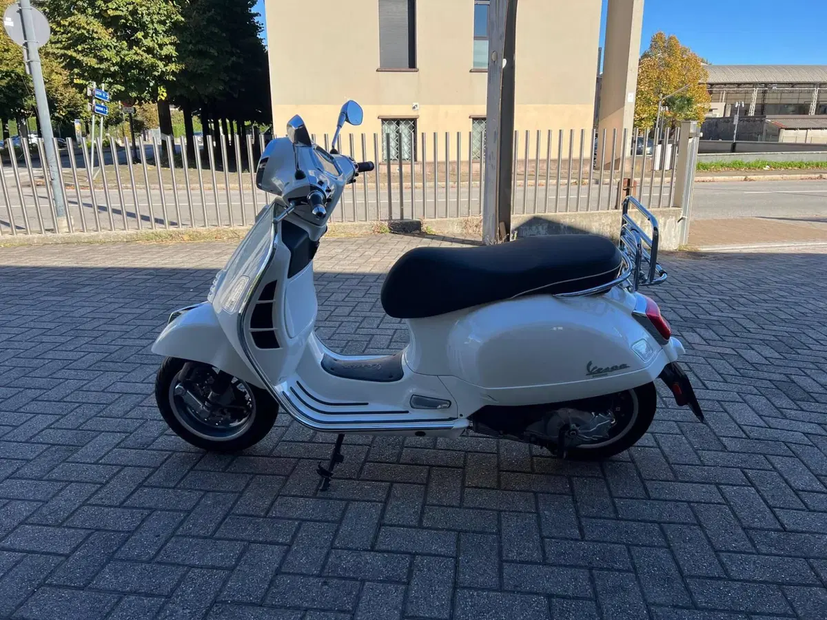 Vespa GTS 310 Super (2025 - 26) (4)