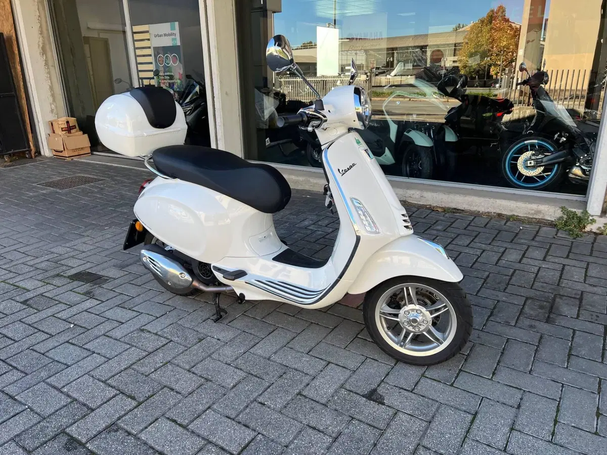 Vespa Primavera 125 (2024 - 25)