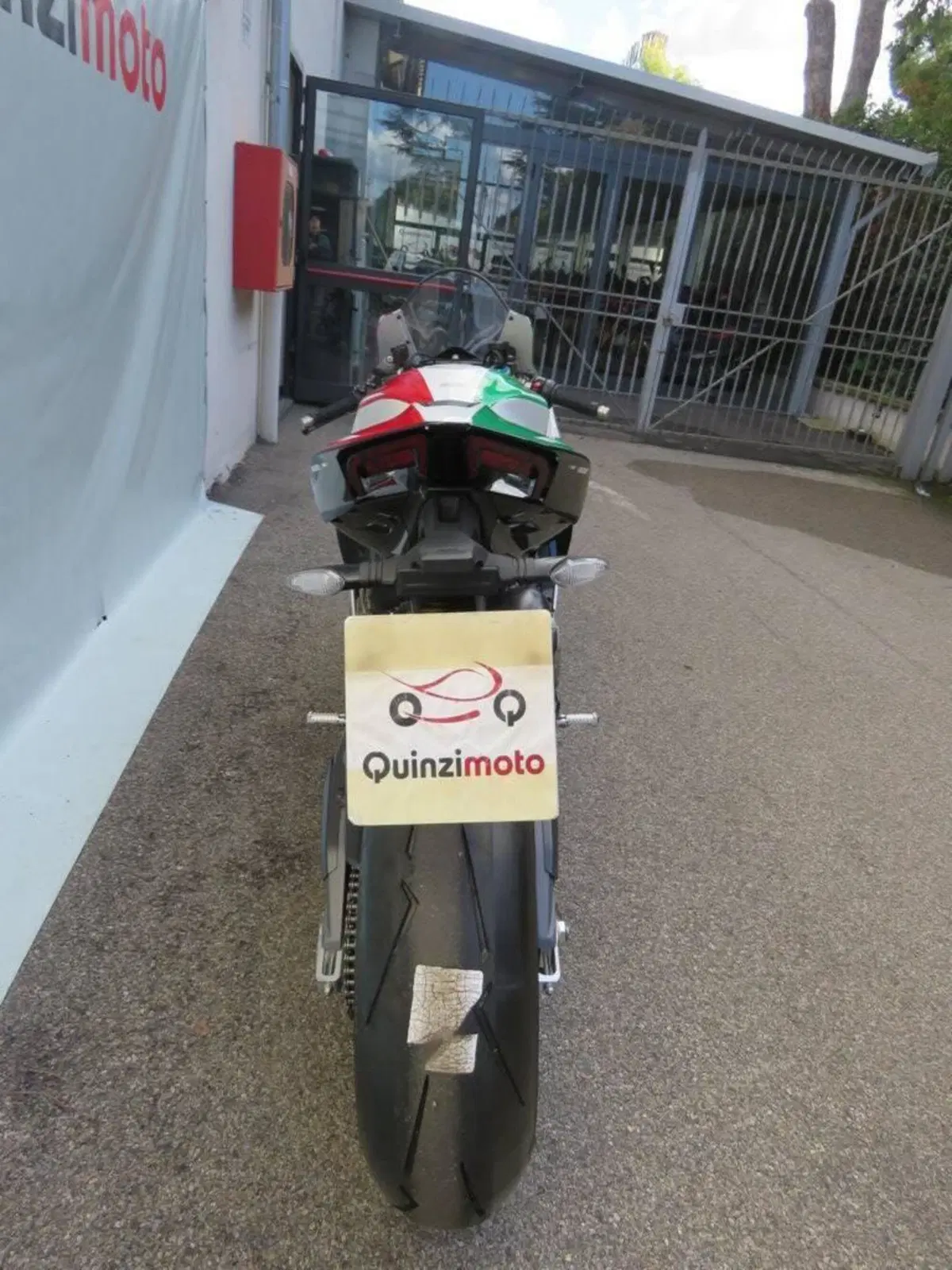 Ducati Panigale V4 Tricolore (2025 - 26) (6)