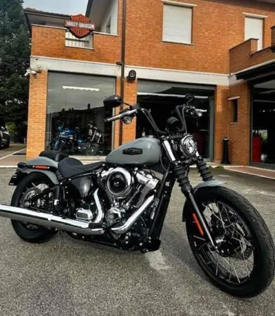 Harley-Davidson Street Bob 117 (2025 - 26) nuova