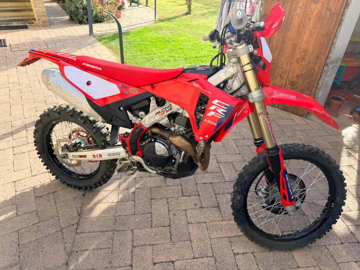 Honda CRF 450RX Enduro (2026) (3)