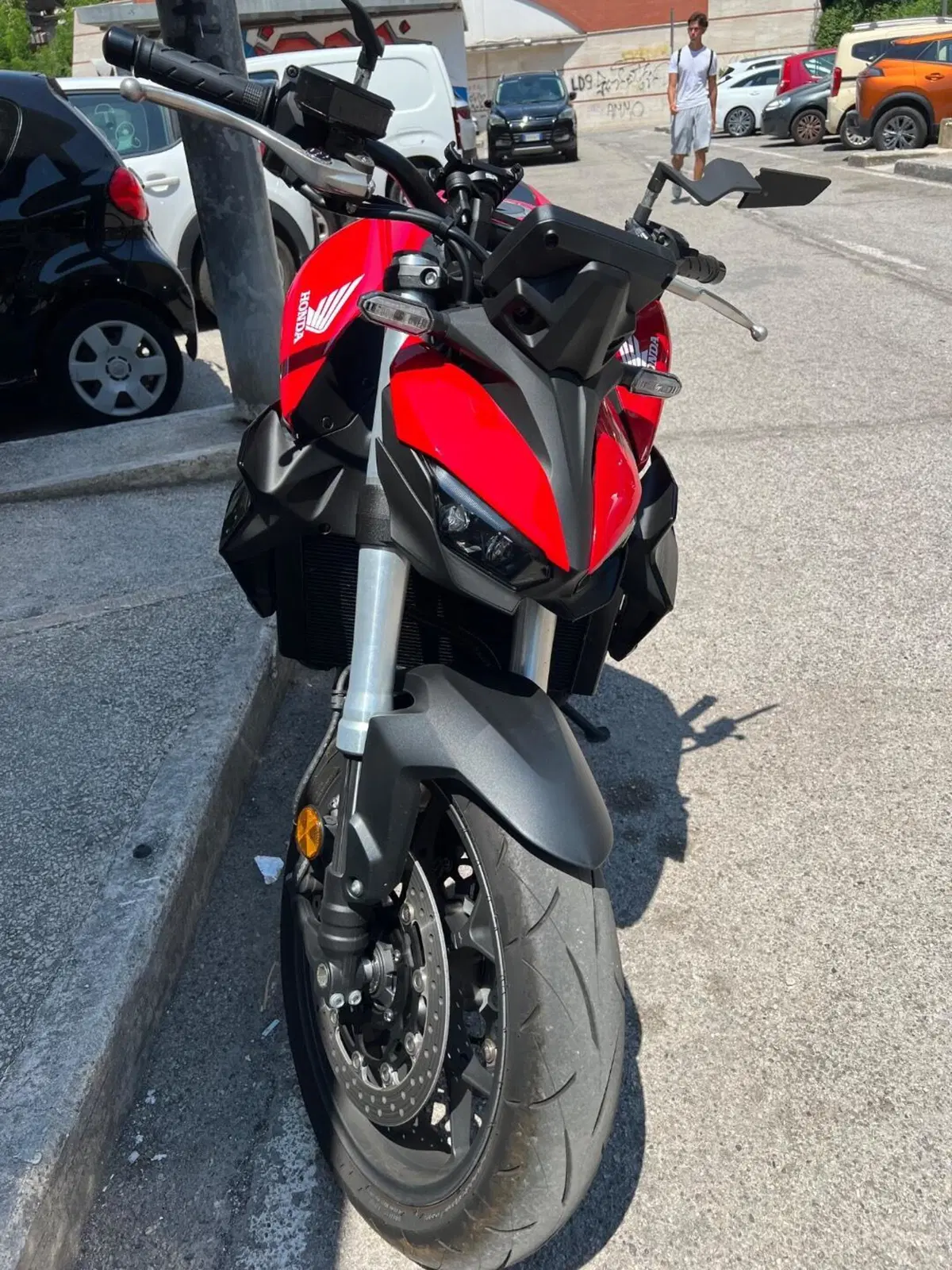 Honda CB 1000 Hornet (2025 - 26) (2)
