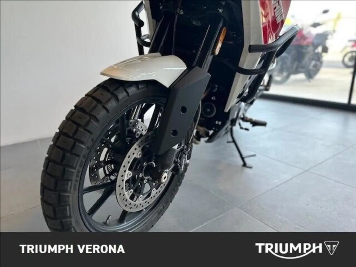 Moto Morini X-Cape 650 (2021 - 26) (6)