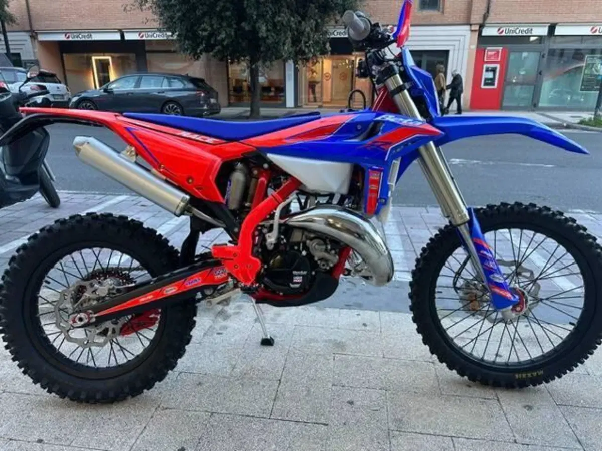 Betamotor RR 125 2T Enduro Race (2027)