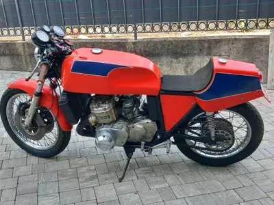 Suzuki 750 gt d'epoca