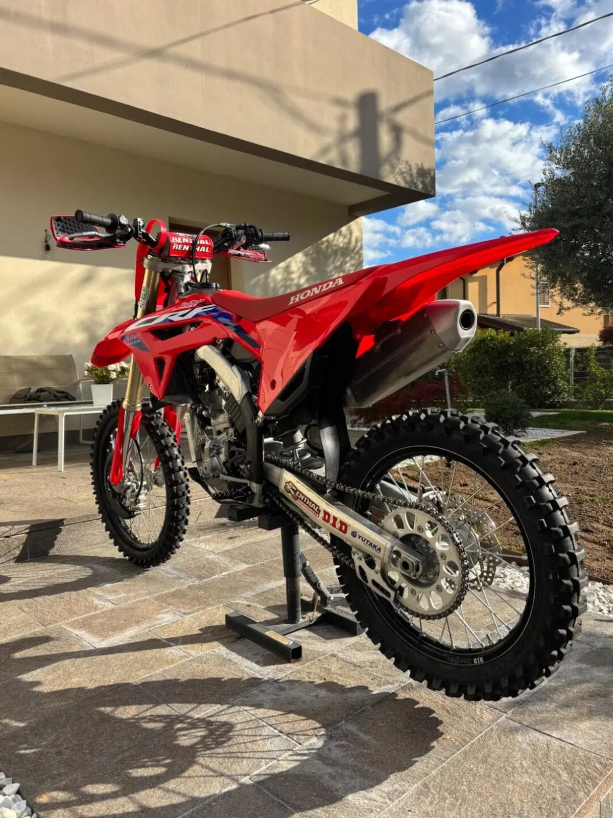 Honda CRF 250R (2023) (4)