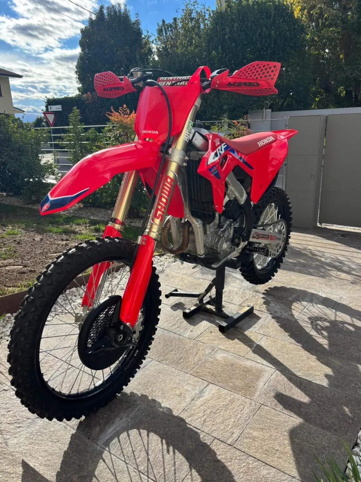 Honda CRF 250R (2023) (6)