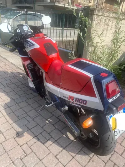 Suzuki Gsx 1100 r d'epoca