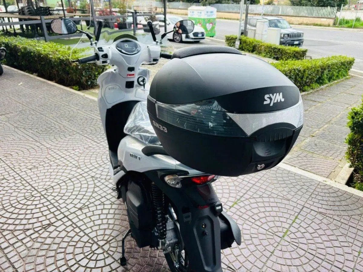 Sym BWT 125 (2026) (17)