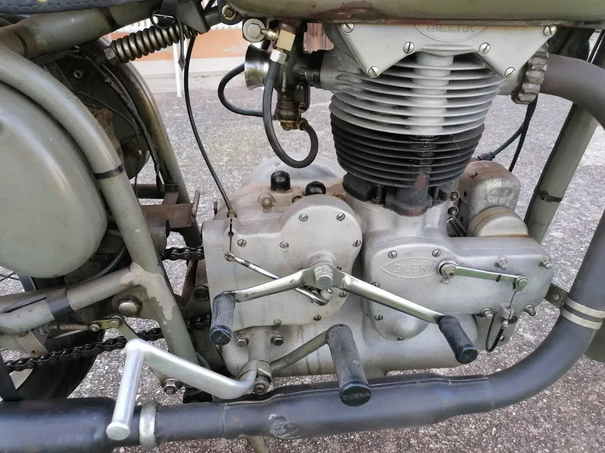Gilera Saturno (4)