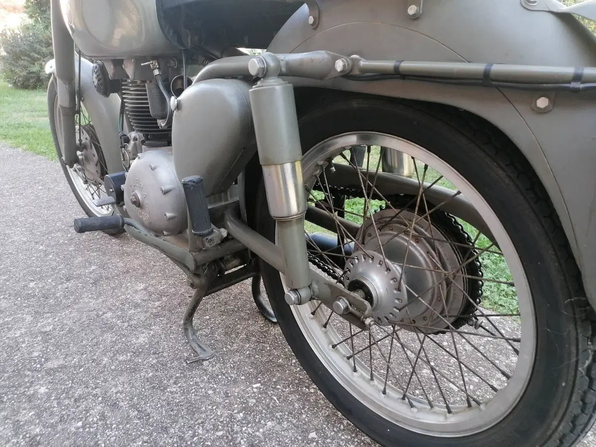 Gilera Saturno (8)