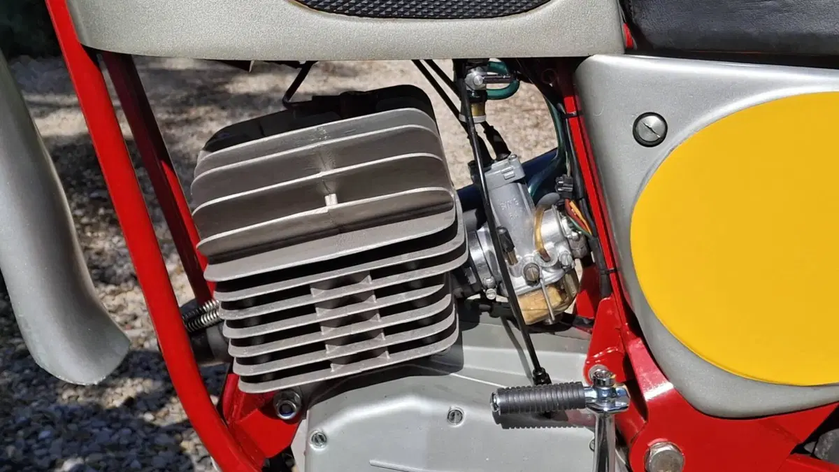 Mazzilli RCS 125 quarta serie (14)