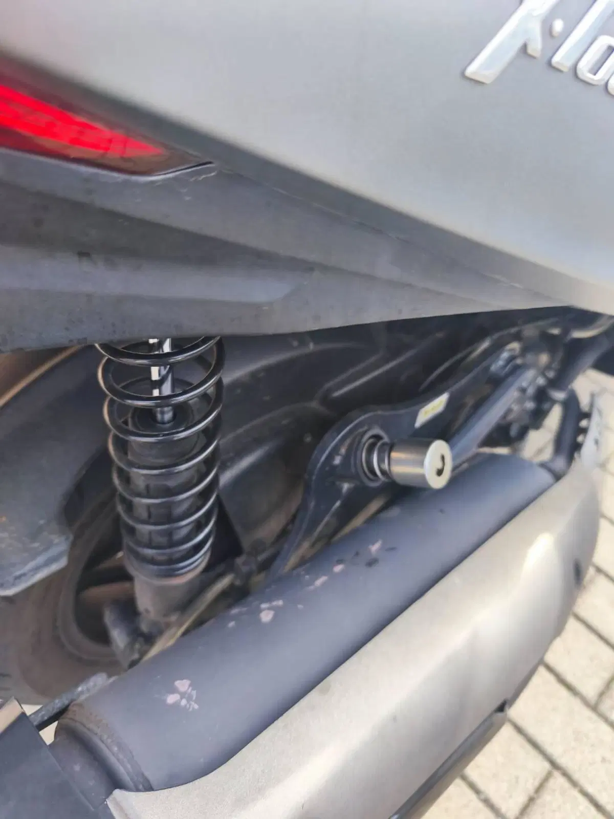 Kymco X-Town 300i ABS (2016 - 20) (4)