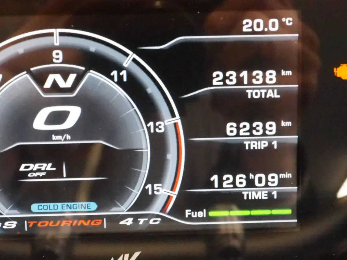 MV Agusta Turismo Veloce 800 (2017 - 19) (7)