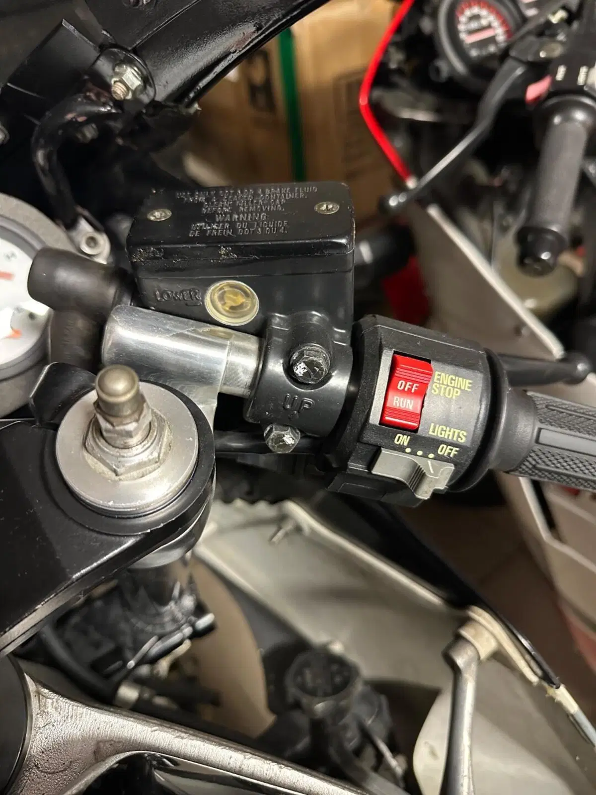 Suzuki RG 500 (5)
