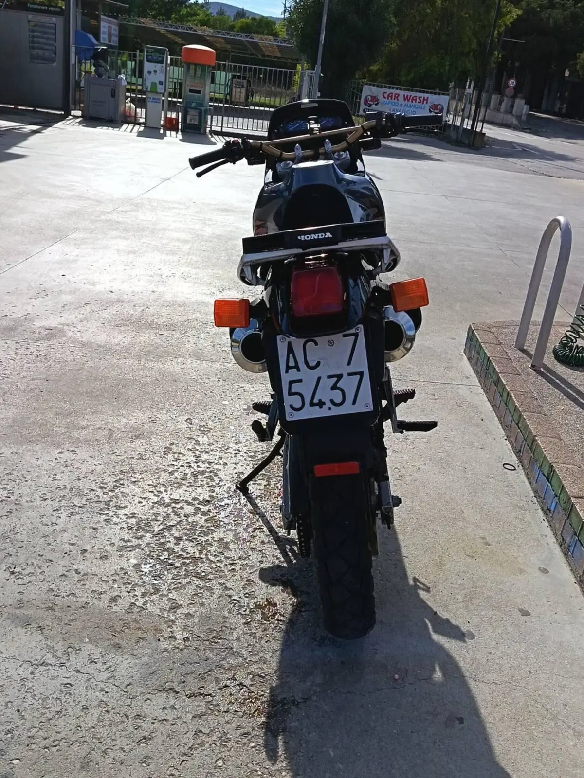 Honda Dominator (10)