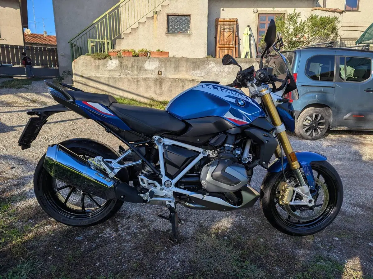 Bmw R 1250 R (2021 - 25) (2)