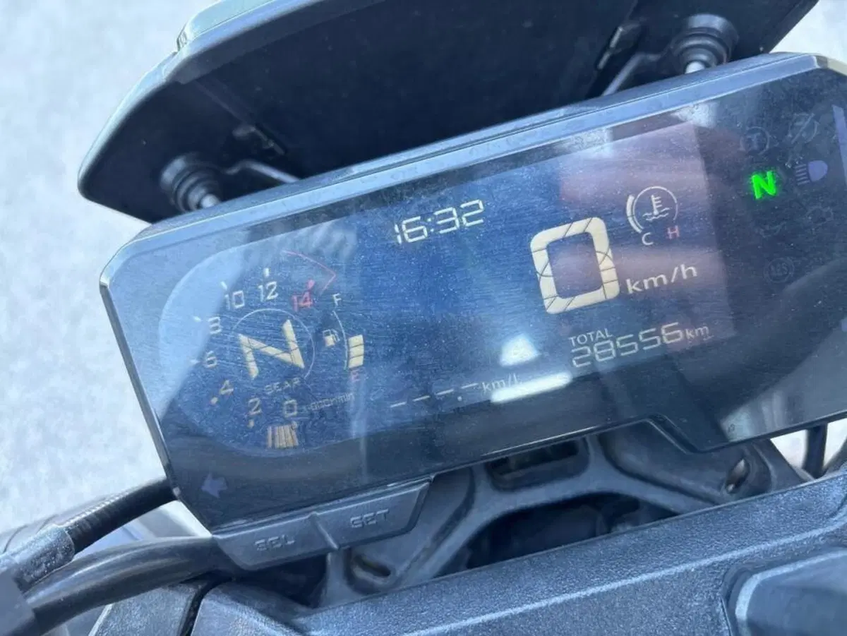 Honda CB 650 R (2019 - 20) (5)