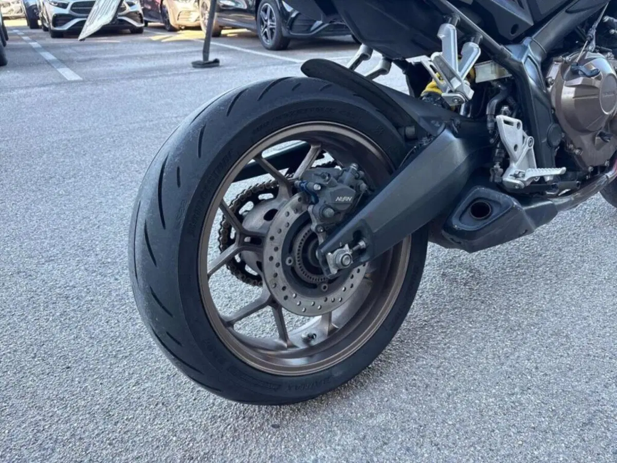 Honda CB 650 R (2019 - 20) (9)