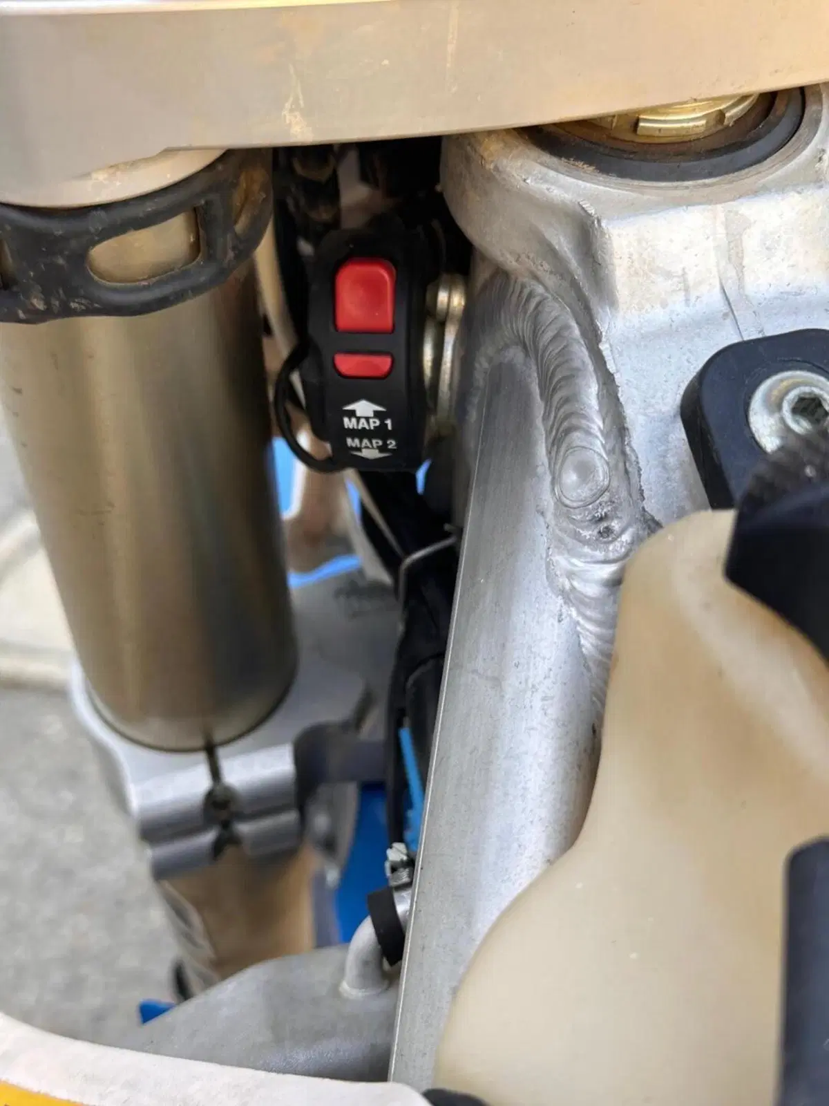 Tm Moto EN 300 ES (2021) (4)