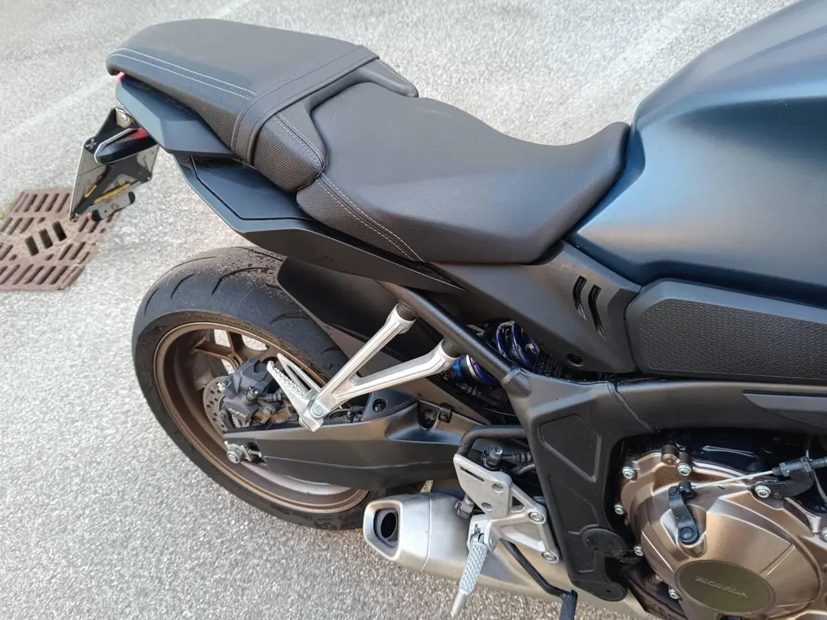 Honda CB 650 R (2019 - 20) (9)