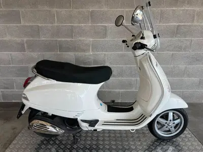 Vespa LX 125 (2005 - 11) usata