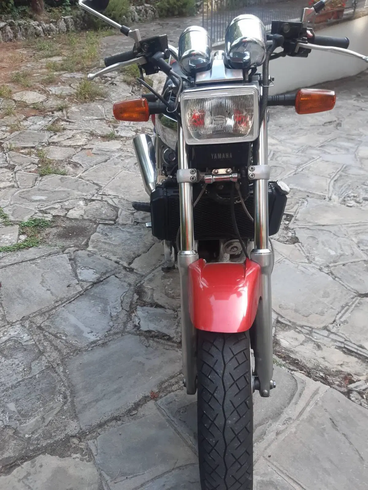 Yamaha FZX 750 (4)