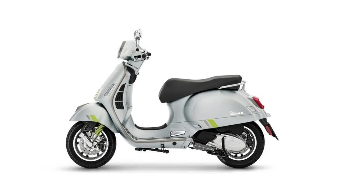 Vespa GTS 300 Super Tech (2023 - 24)
