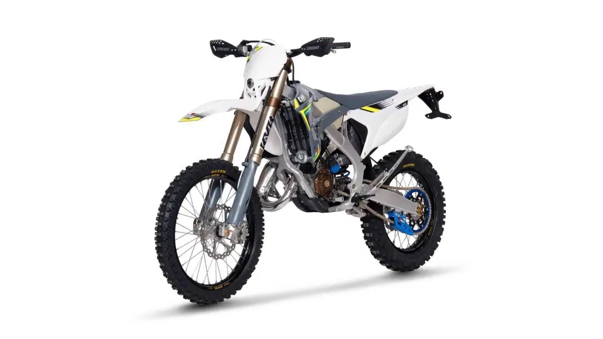 Tm Moto EN 125 EN 125 ES Fi TM Corse (2027) (4)