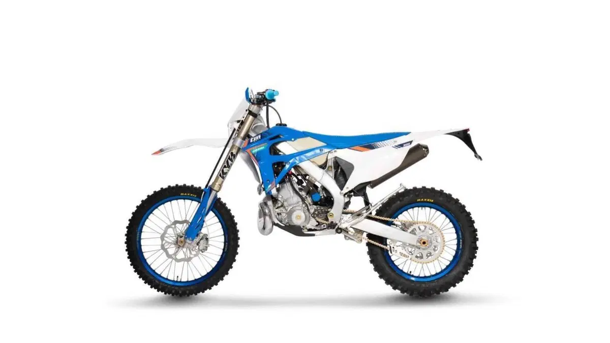Tm Moto EN 300 EN 300 ES Fi (2027) (3)