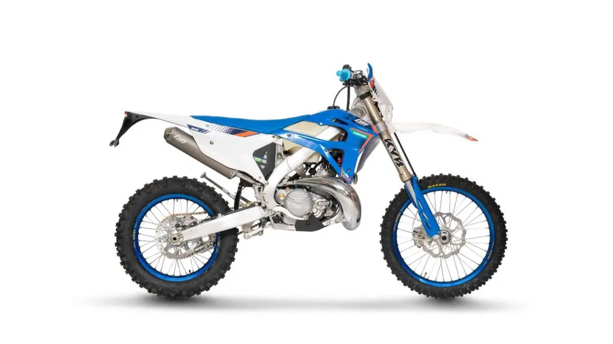 Tm Moto EN 300 EN 300 ES Fi (2027) (2)