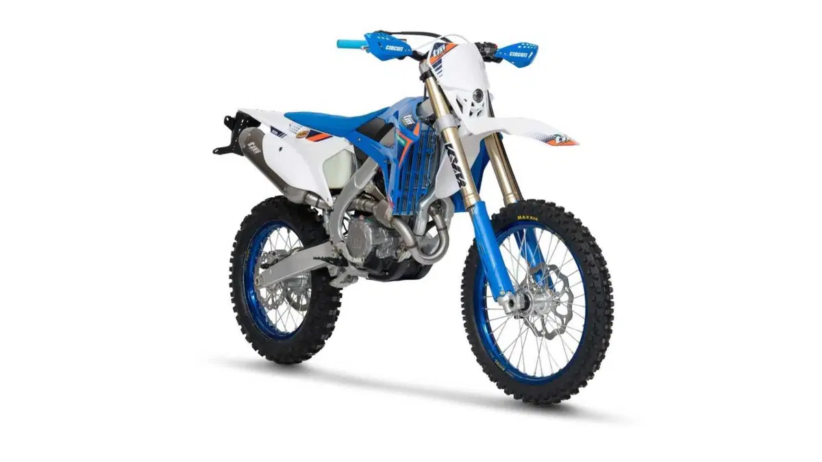 Tm Moto EN 300 4T EN 300 4T ES Fi (2027)