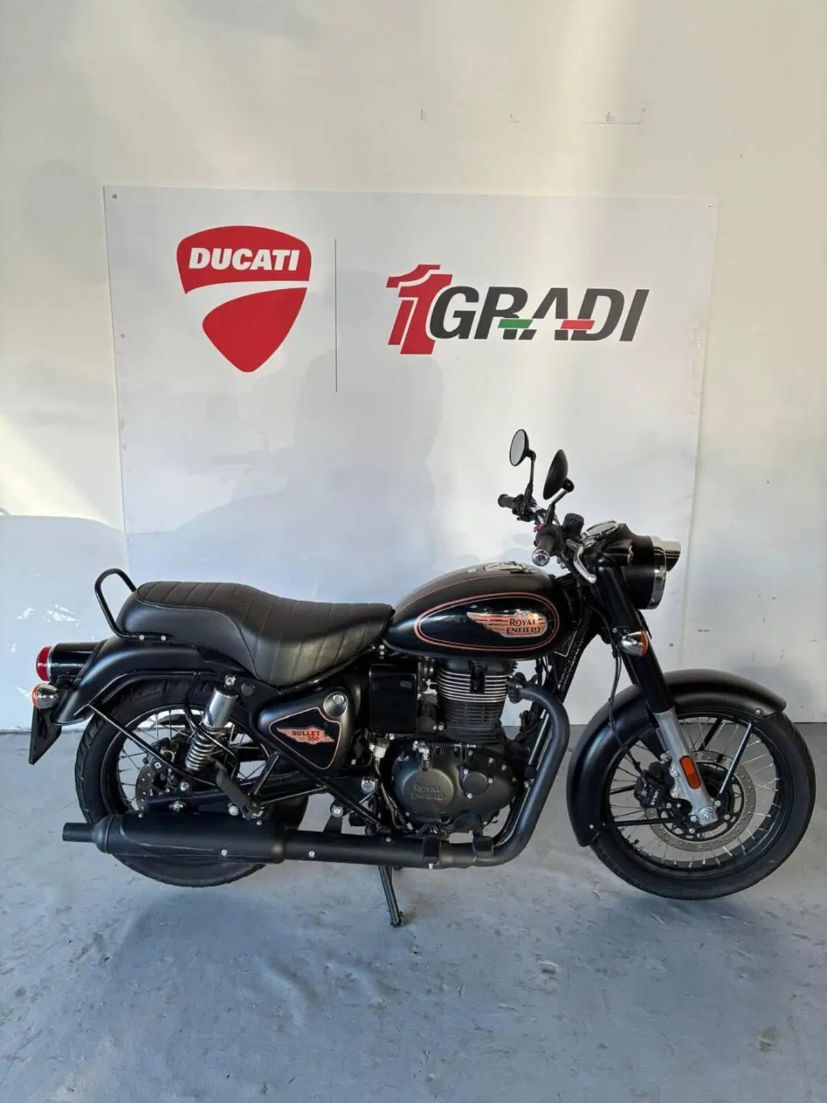Vendo Royal Enfield Bullet 350 (2024 - 26) usata a Maida (codice ...