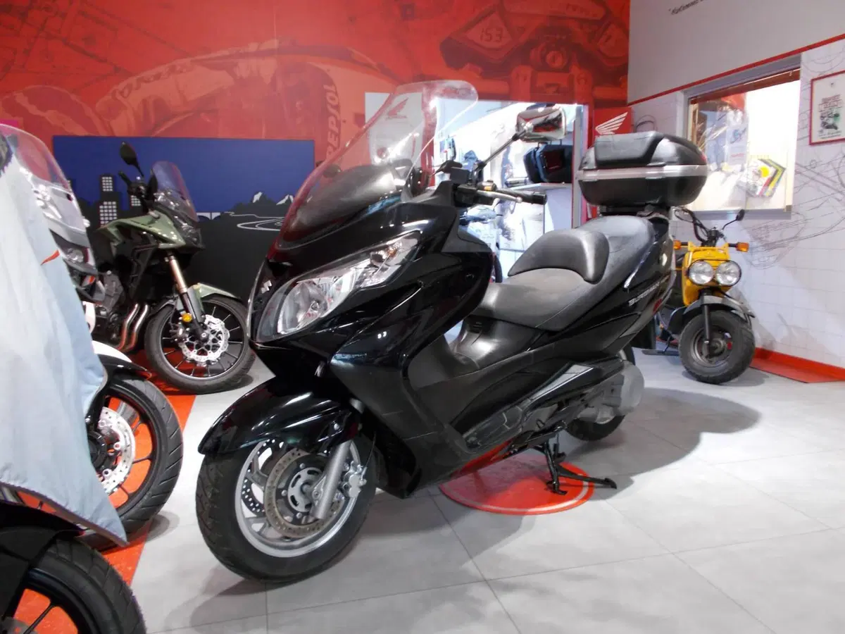 Suzuki Burgman AN 400 (2008 - 13) (4)
