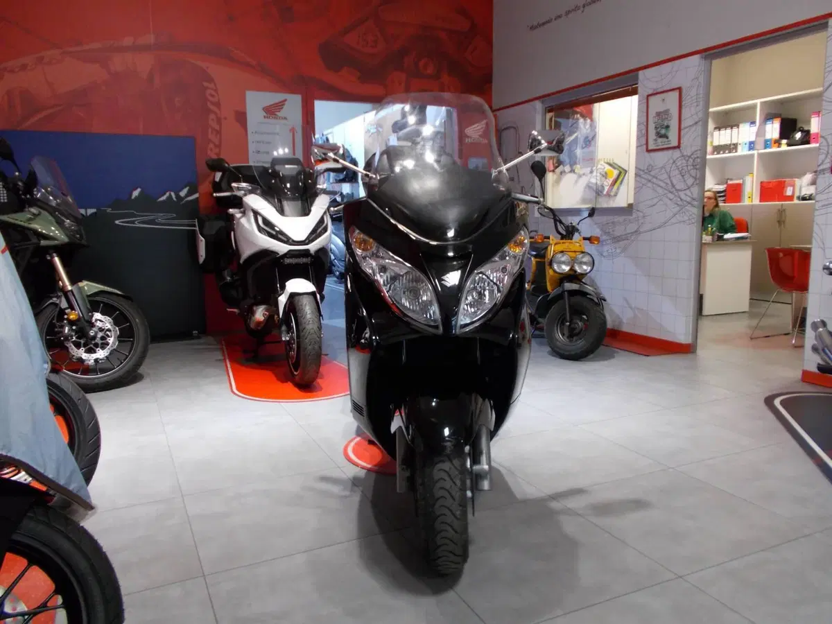 Suzuki Burgman AN 400 (2008 - 13) (8)