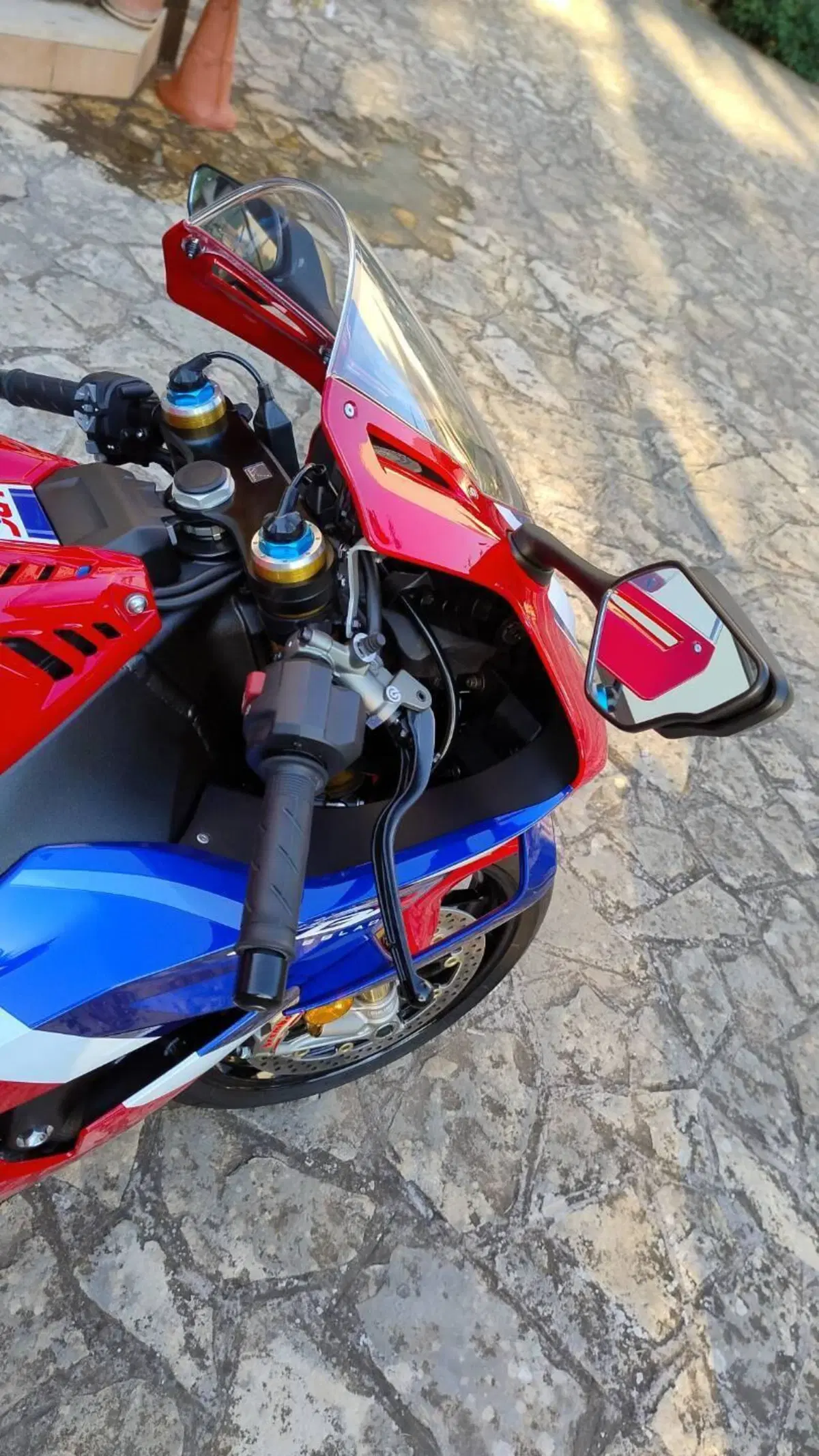 Vendo Honda CBR 1000 RR-R Fireblade SP (2024 - 26) usata a Castellana ...