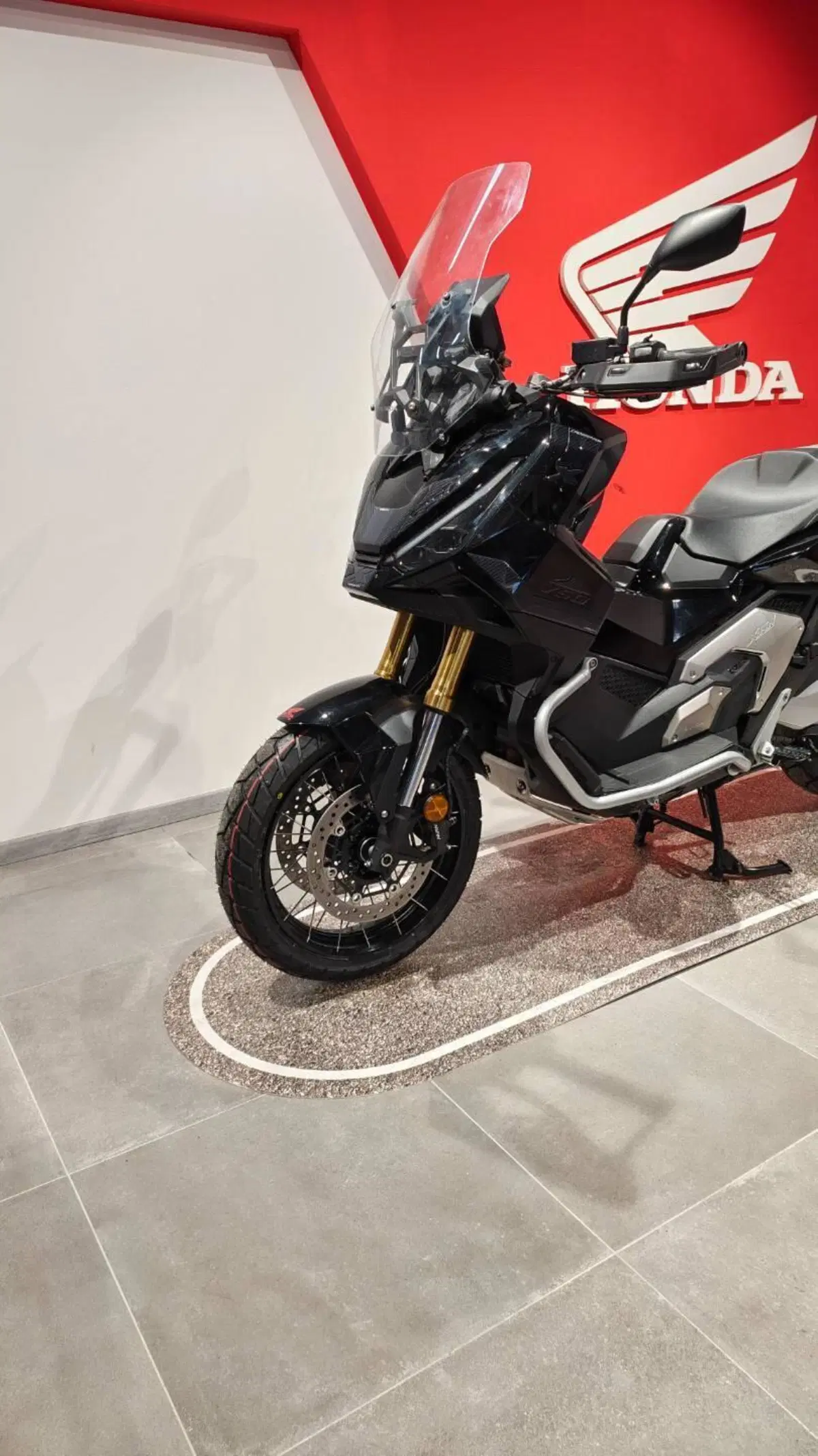 Honda X-ADV 750 (2025 - 27) (4)