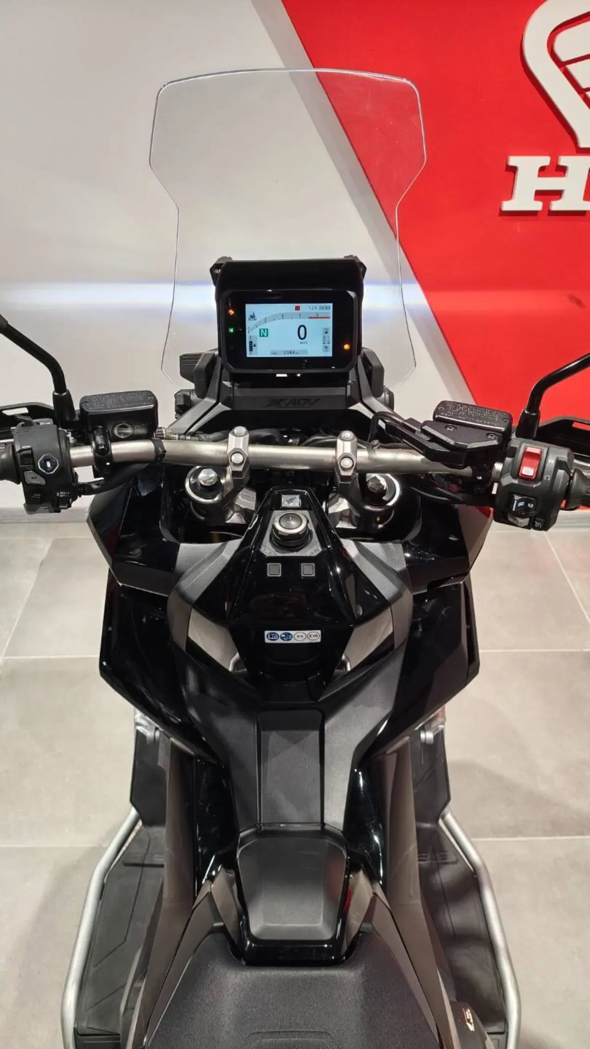 Honda X-ADV 750 (2025 - 27) (7)
