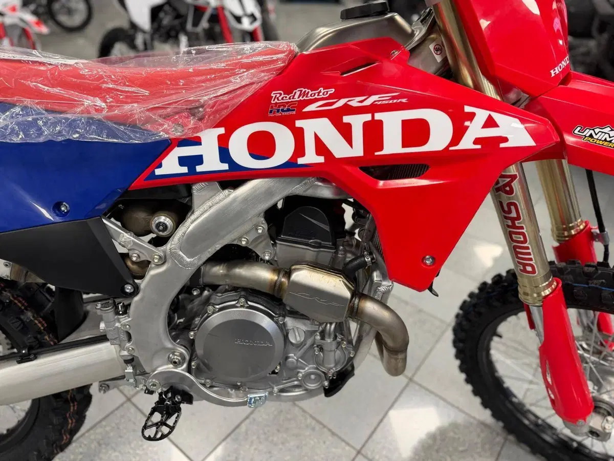 Honda CRF 450R (2027) (9)