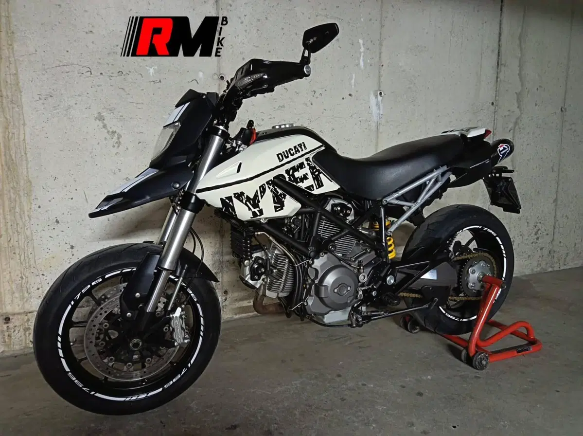 Ducati Hypermotard 796 (2012) (8)