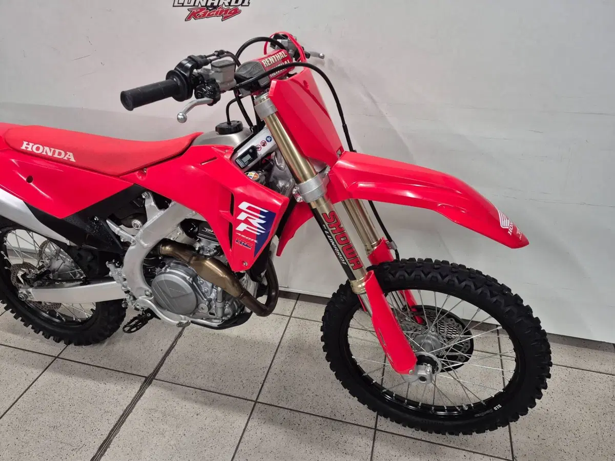Honda CRF 450R (2025) (3)