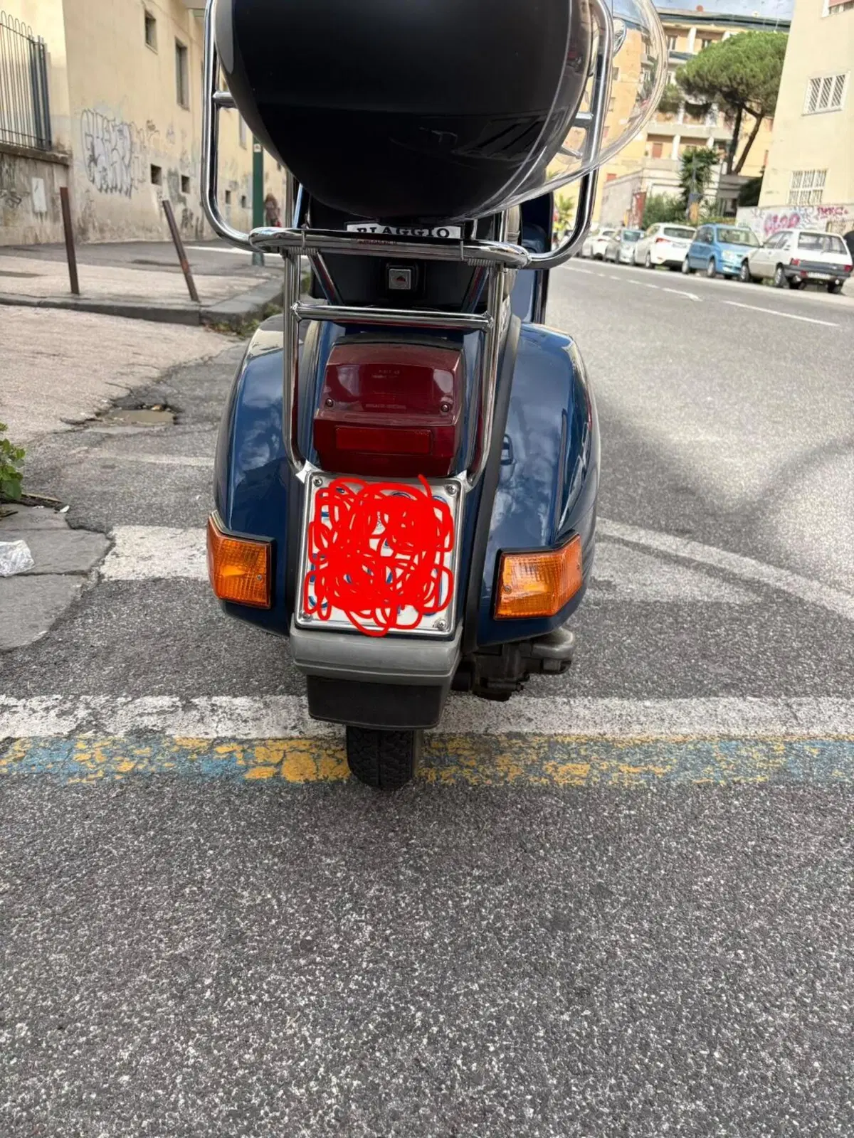 Piaggio Vespa 150 px  (2)