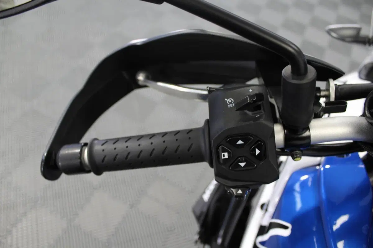 Aprilia Tuareg 660 (2022 - 24) (9)