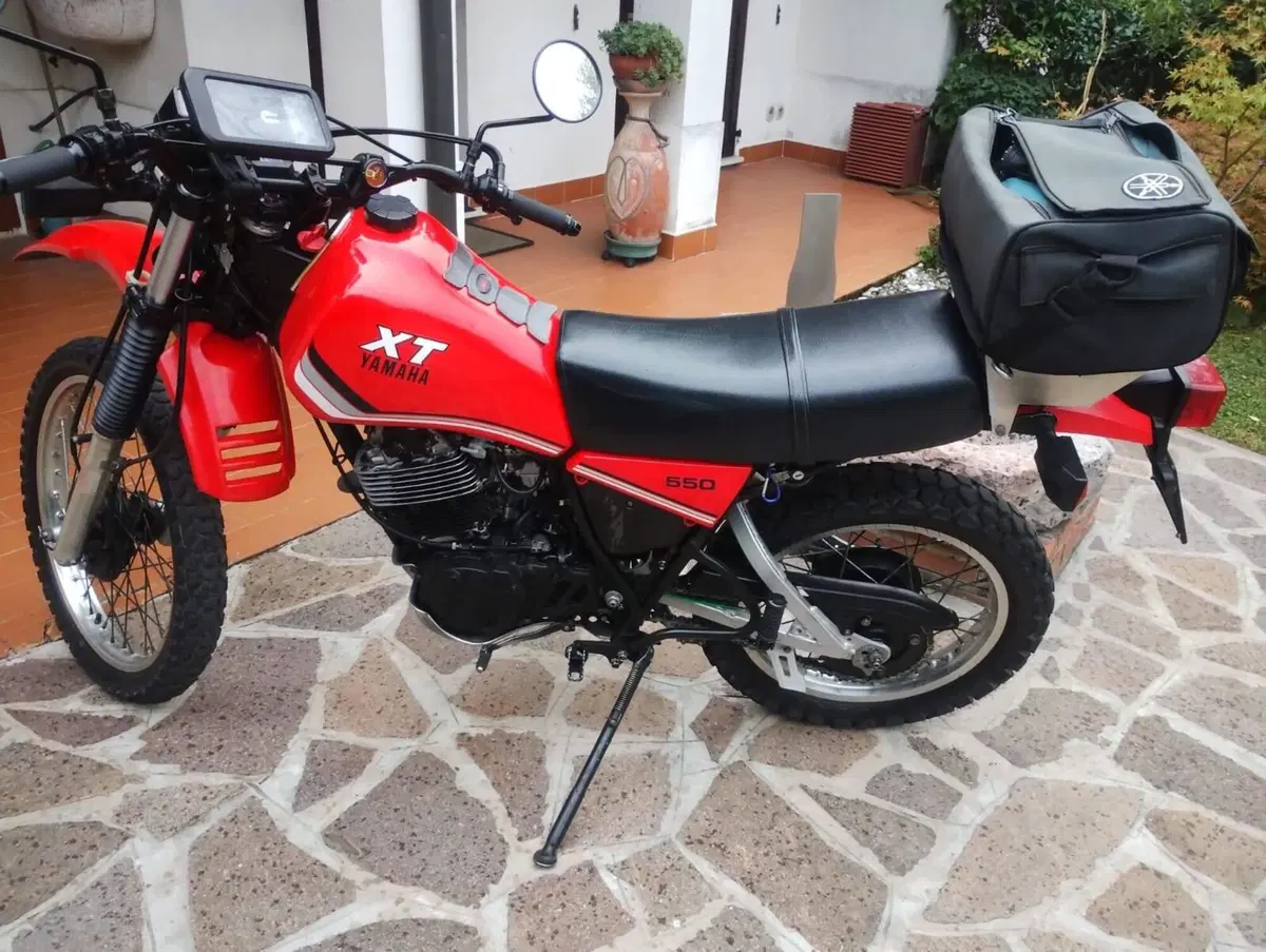Yamaha XT550