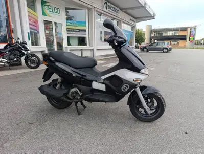 Gilera Runner 200 VXR (2002 - 05) usata