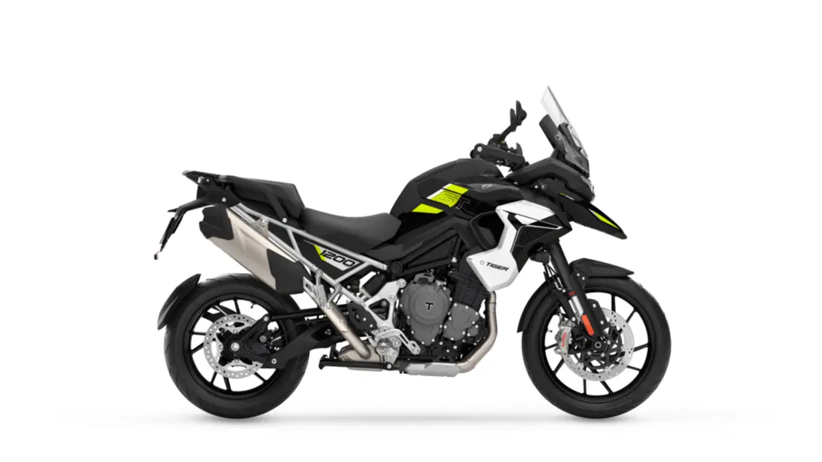 Nuova Triumph Tiger 1200 2027: addio 21 pollici, benvenuto radar. Come cambia la globe-trotter inglese [VIDEO e GALLERY] (66)