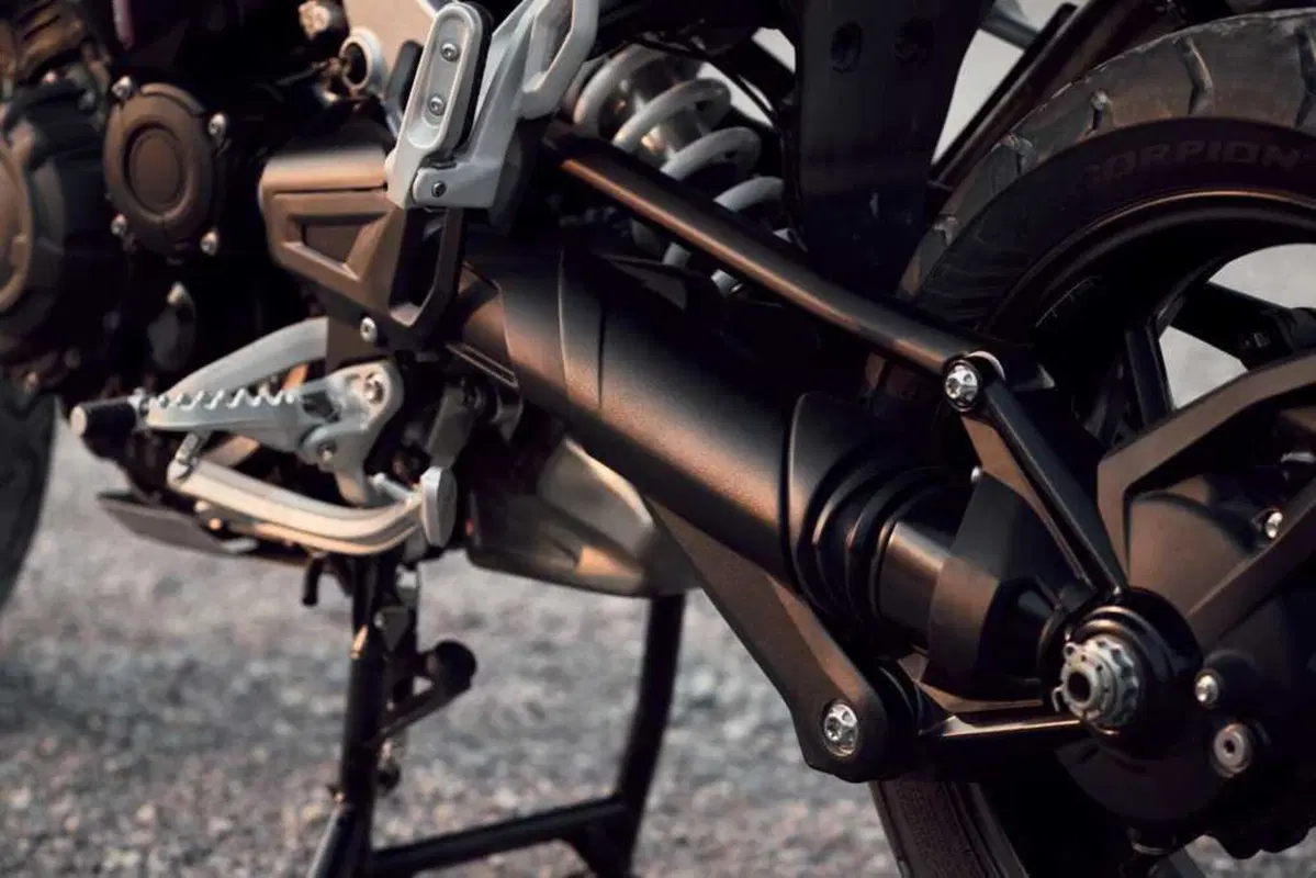 Nuova Triumph Tiger 1200 2027: addio 21 pollici, benvenuto radar. Come cambia la globe-trotter inglese [VIDEO e GALLERY] (60)