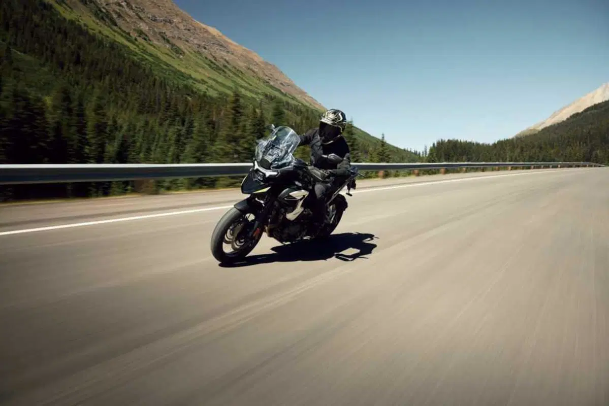 Nuova Triumph Tiger 1200 2027: addio 21 pollici, benvenuto radar. Come cambia la globe-trotter inglese [VIDEO e GALLERY] (44)